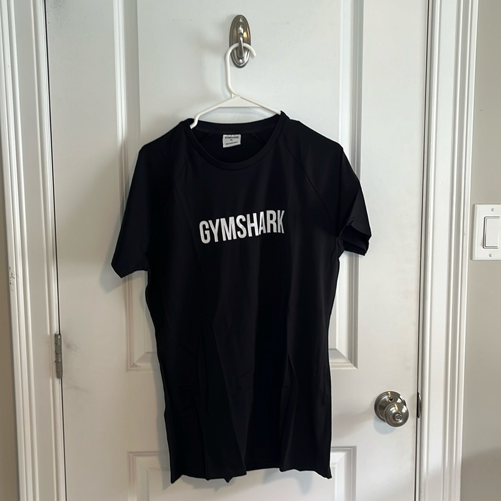 NWOT Gymshark Shirt